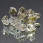 Preview: 11 Petroleum Quarze mit 5.11 Ct, fluoreszierend