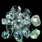 Preview: 8 Petroleum Quarze mit 5.12 Ct, fluoreszierend