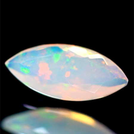 Facettierter Welo-Opal mit 1.12 Ct