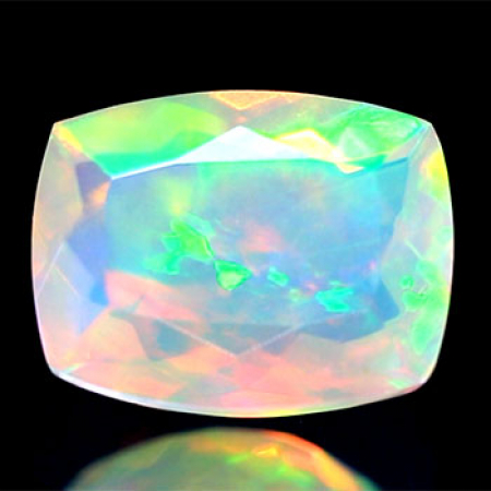 Facettierter Welo-Opal 1.91 Ct, AAA-Qualität