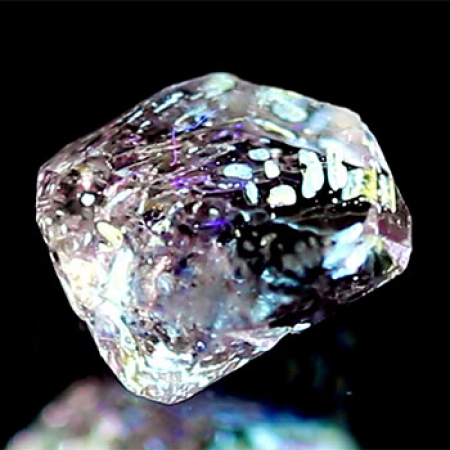 Petroleum Quarz mit 1.96 Ct, fluoreszierend