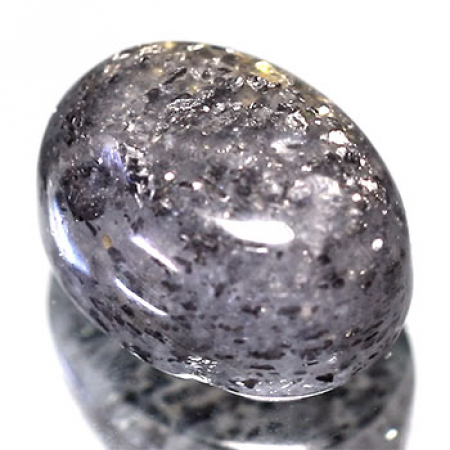 Schwarzer Aventurin Quarz mit 12.41 Ct