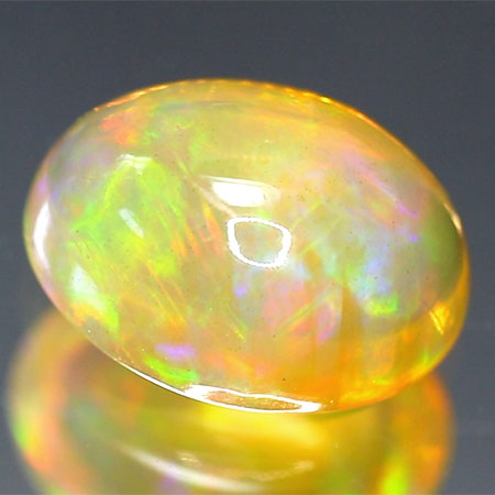 Opal mit 2.88 Ct