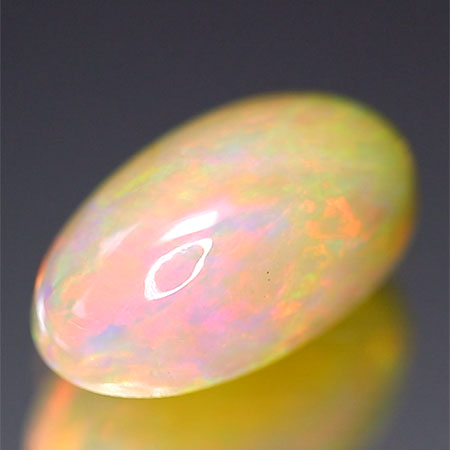 Opal mit 3.49 Ct