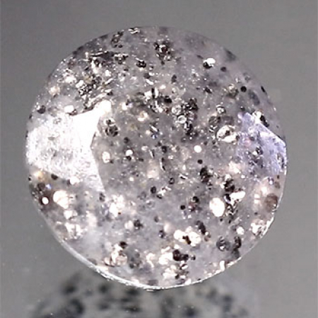 Schwarzer Aventurin Quarz mit 3.90 Ct