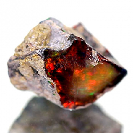 Opalkristall mit 4.83 Ct