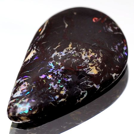 Boulder Opal mit 9.89 Ct