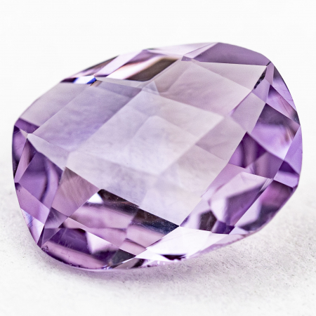 Amethyst 11 x 9 mm, ca. 2.90 Ct, Checkerboardschliff