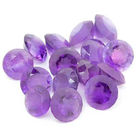 15 Amethysten mit insgesamt 26.78 Ct