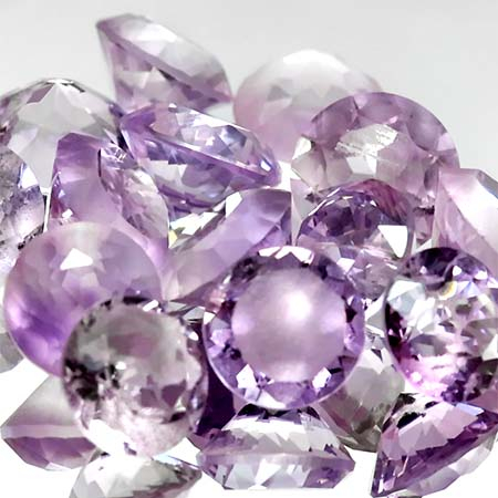 25.54 Ct Amethyste, teilgeschliffen