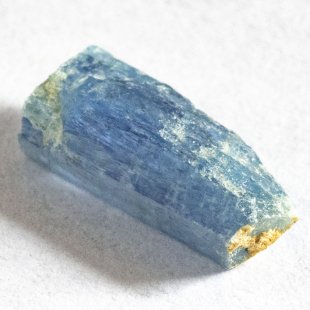 Santa Maria farbener Aquamarin-Kristall mit 1.51 Ct