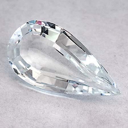 Aquamarin mit 13.03 Ct, unbehandelt