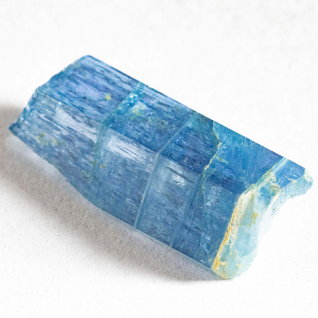 Santa Maria farbener Aquamarin-Kristall mit 5.13 Ct