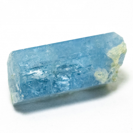 Santa Maria farbener Aquamarin-Kristall mit 5.56 Ct