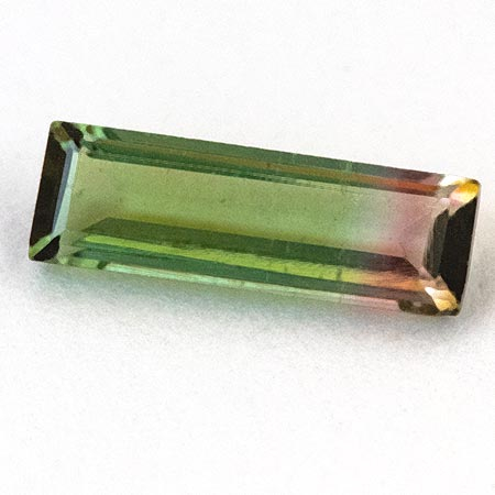 Bicolor Turmalin mit 0.53 Ct