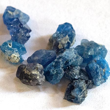 Kobalt Spinell Kristalle, 5 Ct, ca. 4 - 6 mm