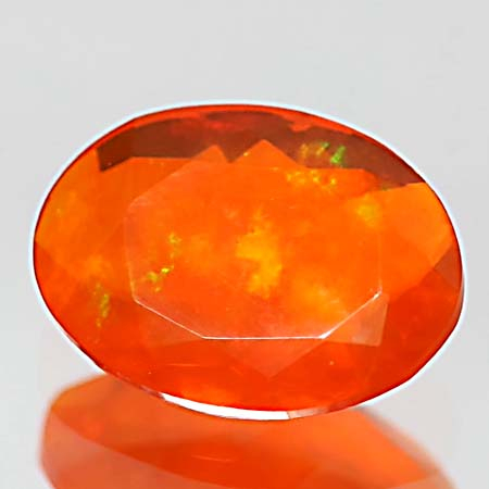 Afrikanischer Welo Feueropal mit 1.32 Ct