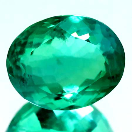 Fluorit mit 12.08 Ct, facettiert, AAA Grade