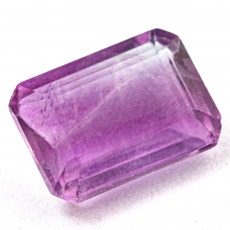 Fluorit mit 7.42 Ct, facettiert