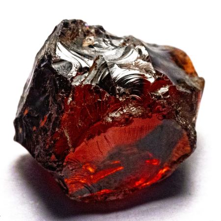 Granat Kristall mit 7.48 Ct