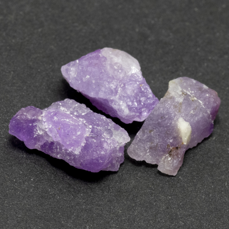 3 Hackmanit Kristalle 4.34 Ct, Premium Fluoreszenz