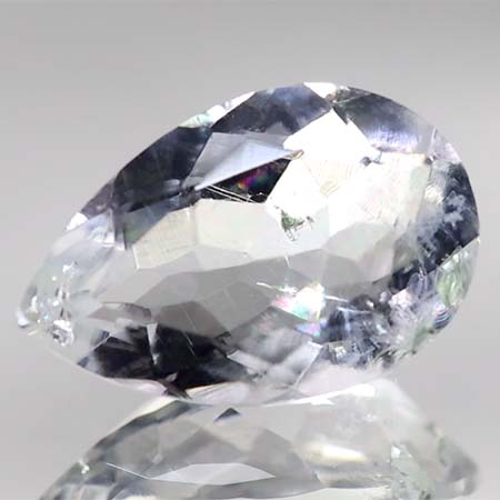 Hyalit mit 3.06 Ct, fluoreszierend