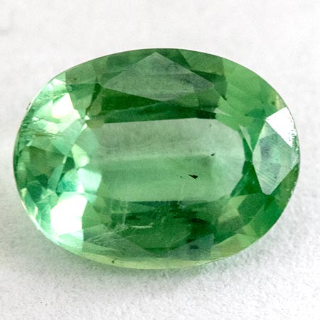 Grüner  Kyanit 2.13 Ct, unbehandelt