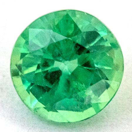 Grüner Kyanit 6 mm, ca. 1.00 Ct, unbehandelt