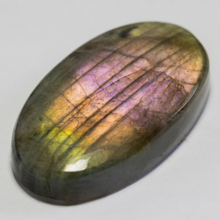 Labradorit mit 36.74 Ct