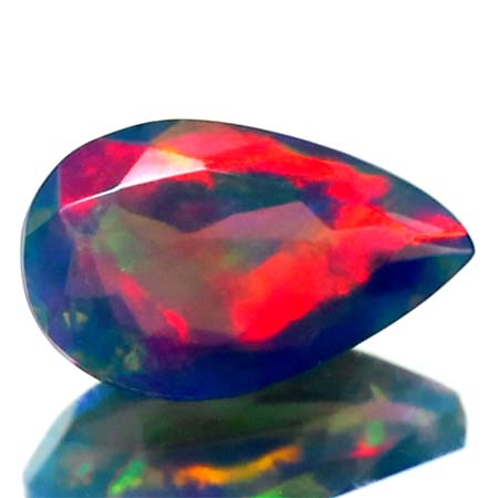 Schwarzer Opal mit 0.96 Ct - facettiert, AAA Qualität