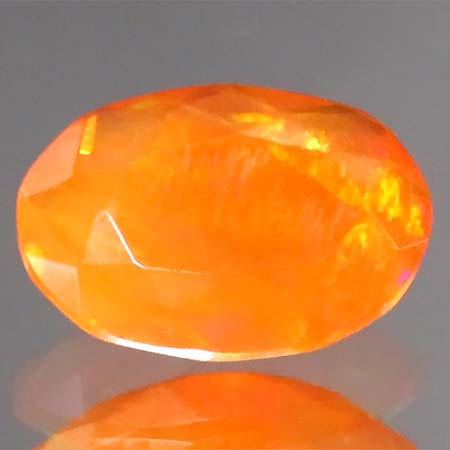 Afrikanischer Welo Feueropal mit 1.16 Ct