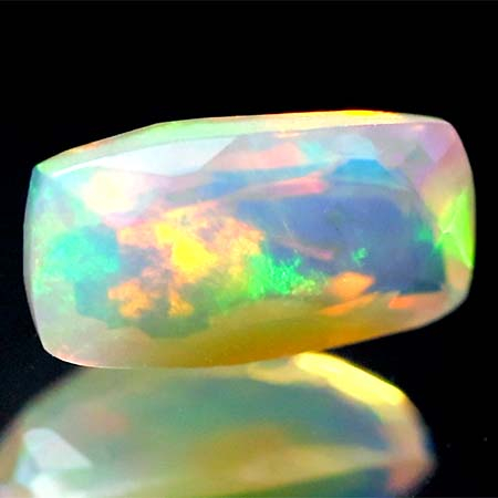 Facettierter Welo-Opal 1.22 Ct, AAA-Qualtität