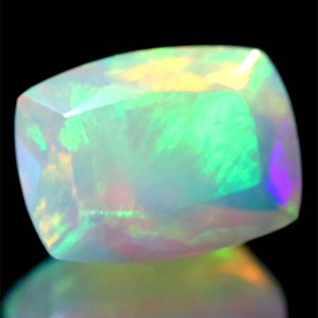 Facettierter Welo-Opal 1.34 Ct, AAA-Qualtität