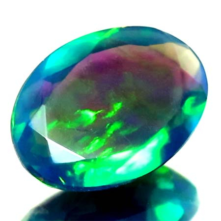 Schwarzer Opal mit 1.38 Ct - facettiert, AAA Qualität