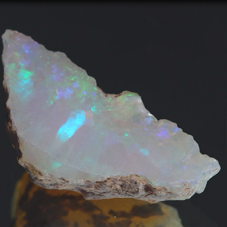 Opalkristall mit 13.89 Ct