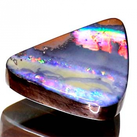 Boulder Opal mit 8.80 Ct