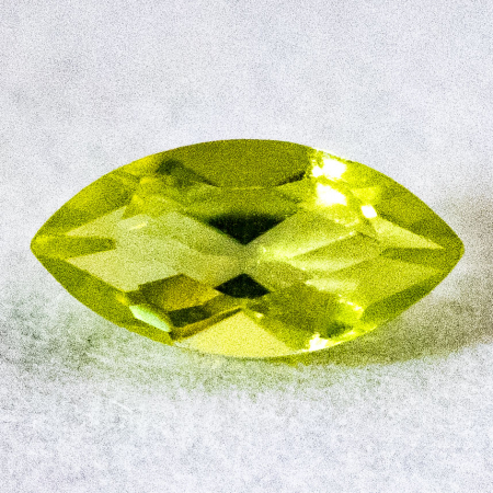 Peridot Edelstein