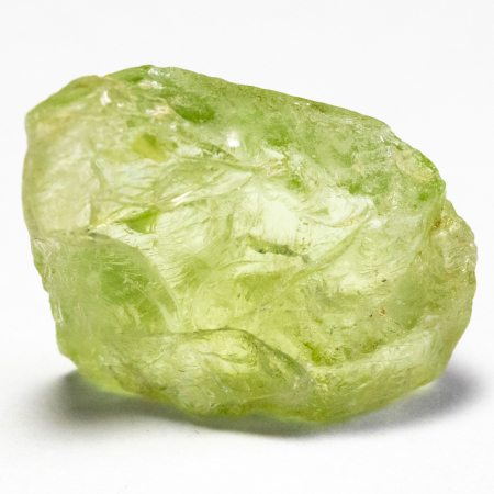 Peridot Kristall mit 5.80 Ct