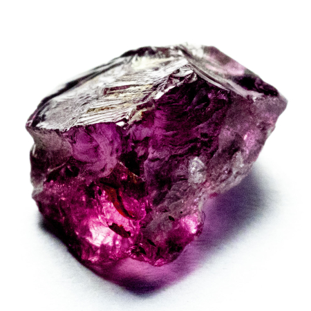 Rhodolit Kristall mit 4.37 Ct