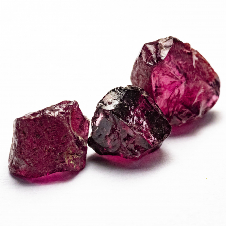 Rhodolit Kristalle mit 13.40 Ct