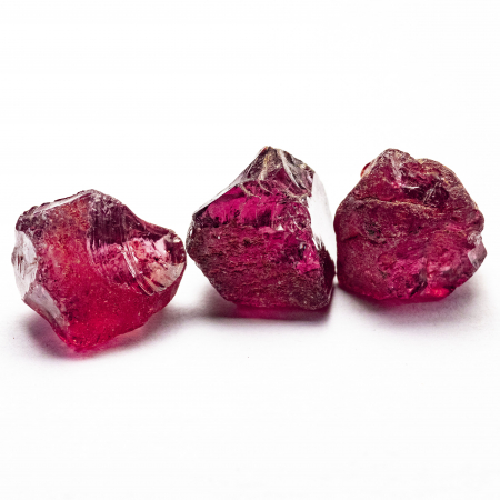 Rhodolit Kristalle mit 14.00 Ct