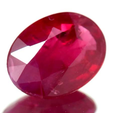 Rubin mit 1.06 Ct