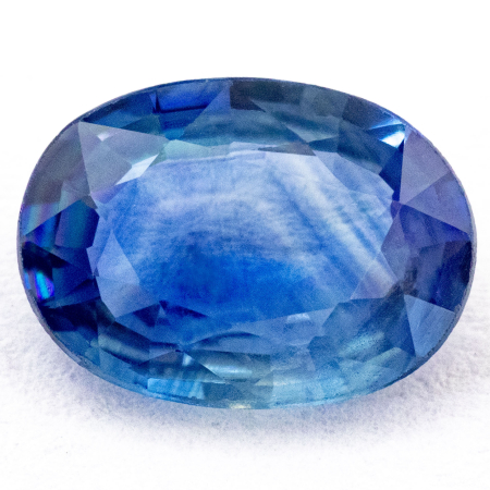 Bicolor Saphir mit 0.79 Ct