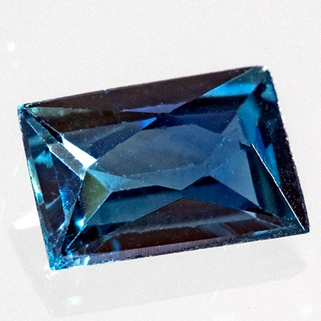 Blauer Saphir 0.36 Ct, unbehandelt