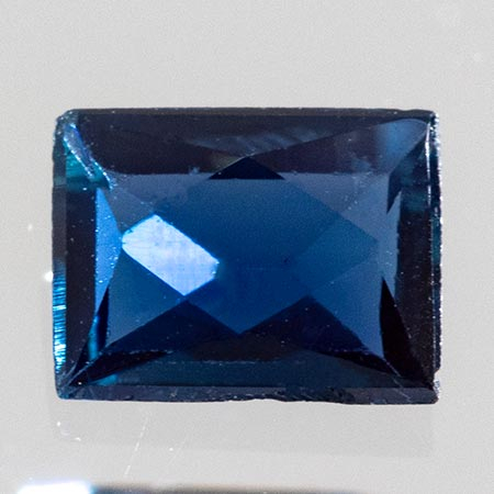 Blauer Saphir 0.36 Ct, unbehandelt