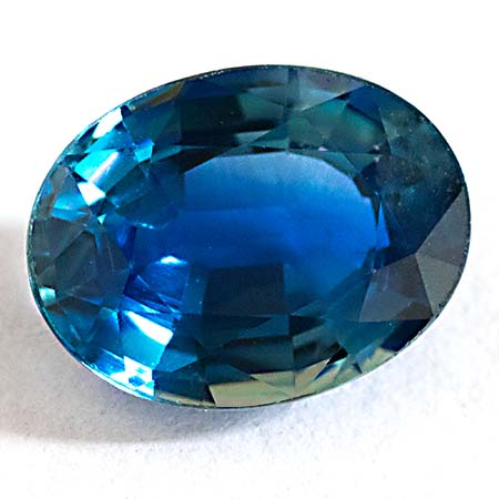 Blauer Saphir mit 1.60 Ct