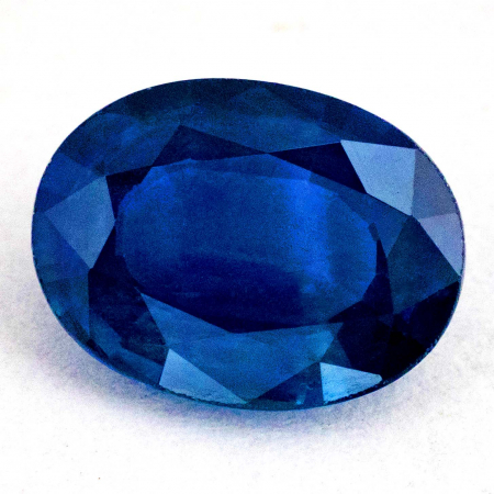 Blauer Saphir mit 1.34 Ct