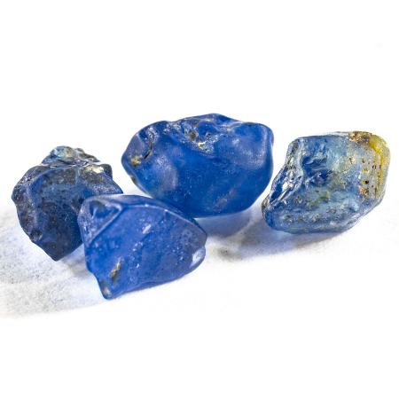 Saphir Kristalle mit 2.26 Ct, Schleifqualität