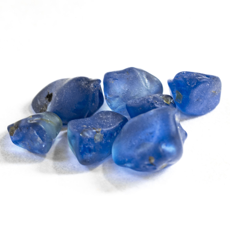Saphir Kristalle mit 2.40 Ct, Schleifqualität