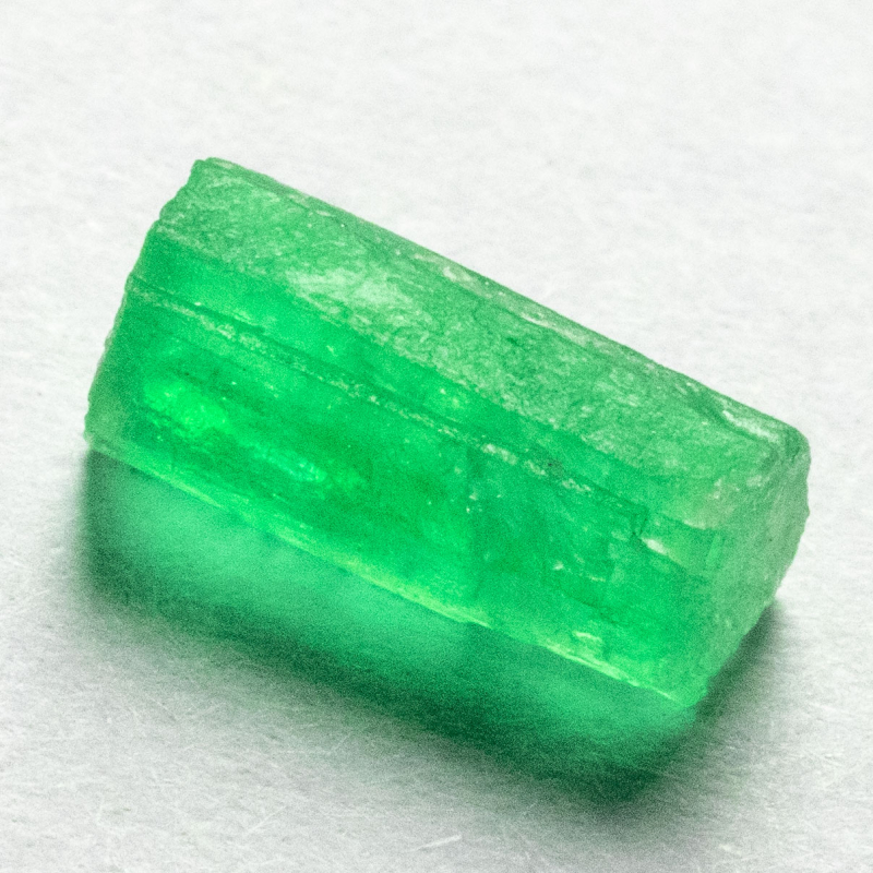 Kolumbianischer Smaragd-Kristall mit 1.38 Ct, transparent - Smaragd Ct